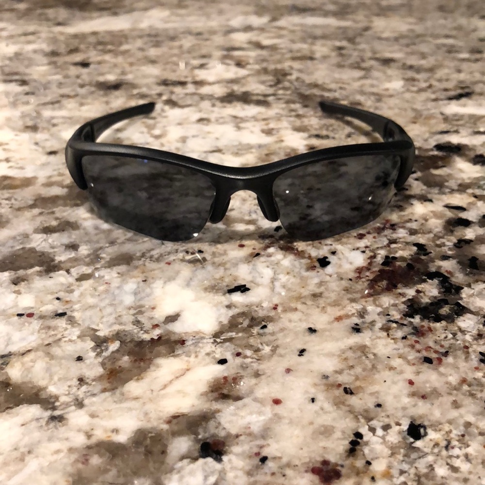 Black Oakley Polarized Sunglasses